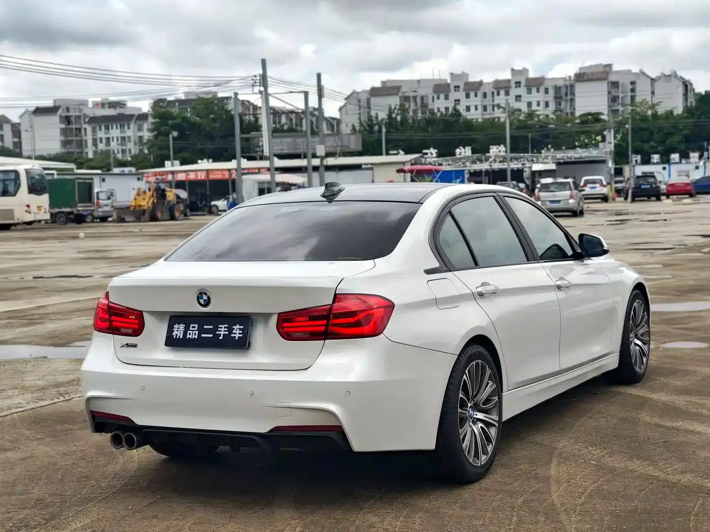 BMW 3 Series 2019 320Li Fashion Edition — миниатюра 10