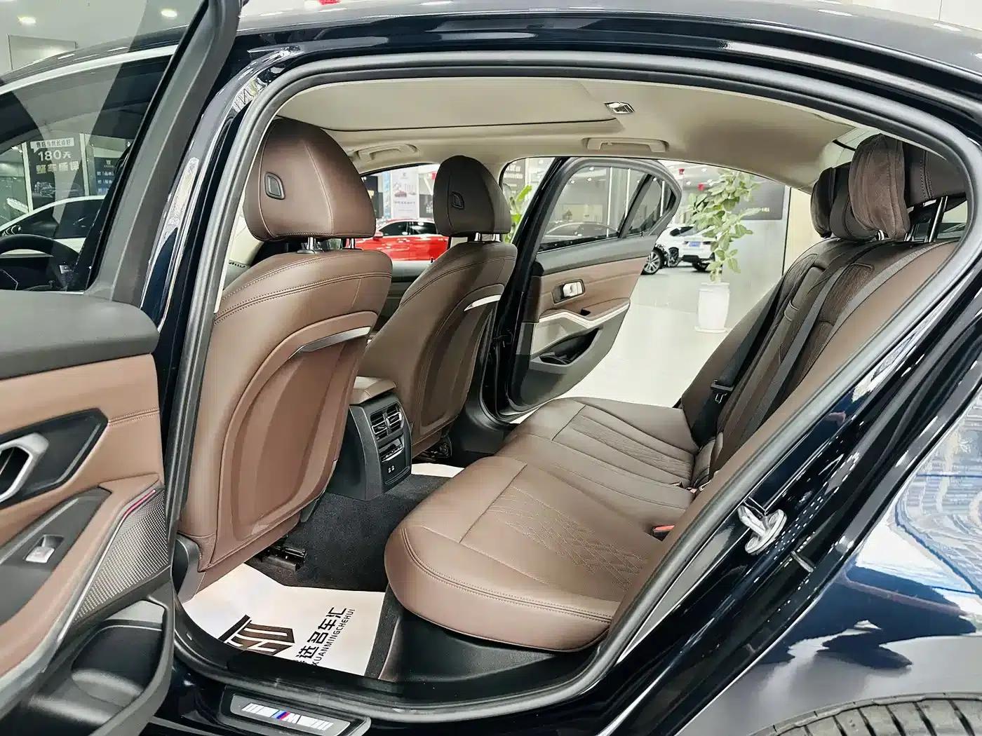 2023 BMW 3 Series 325Li M Sport Package — миниатюра 6