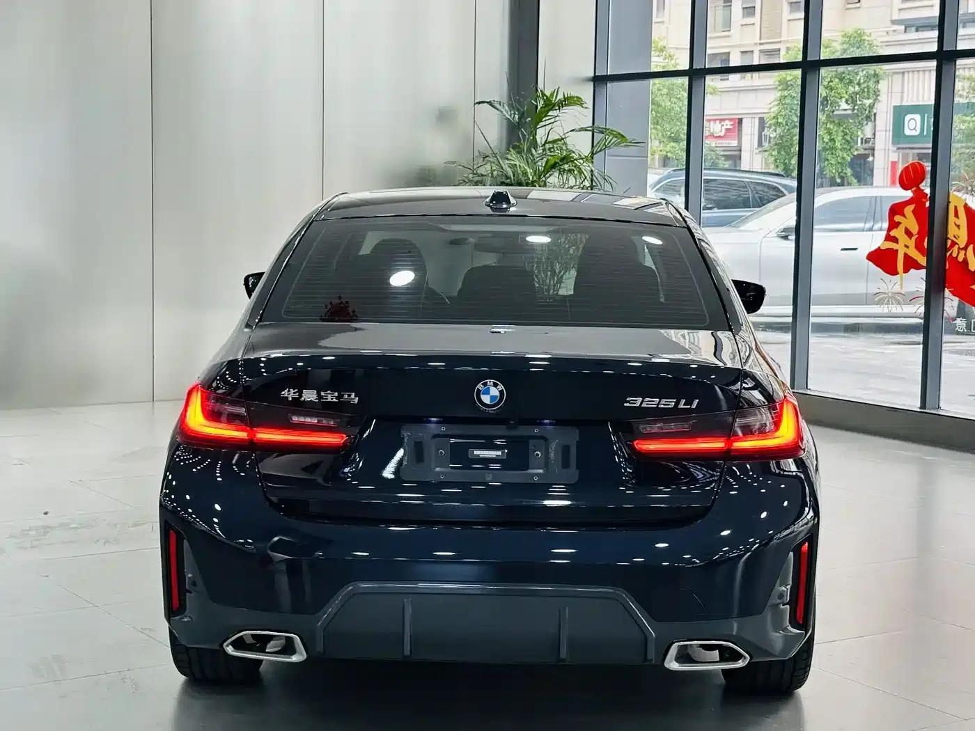 2023 BMW 3 Series 325Li M Sport Package — миниатюра 9