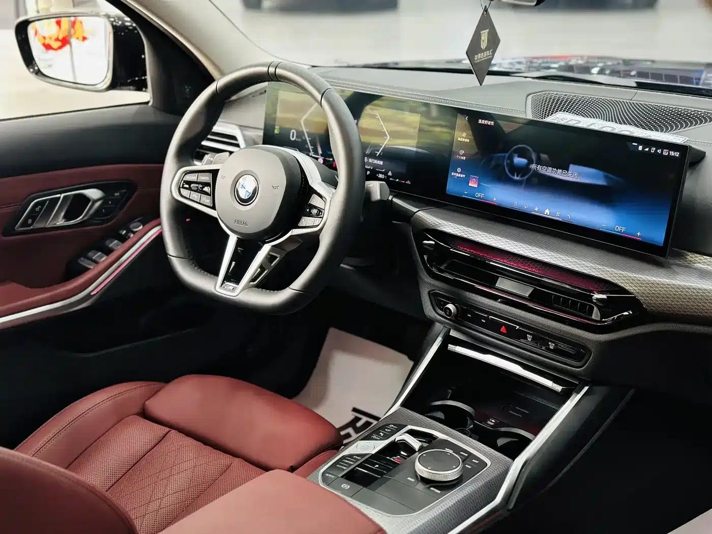 2025 BMW 3 Series 330Li M Sport Shadow Edition — миниатюра 13