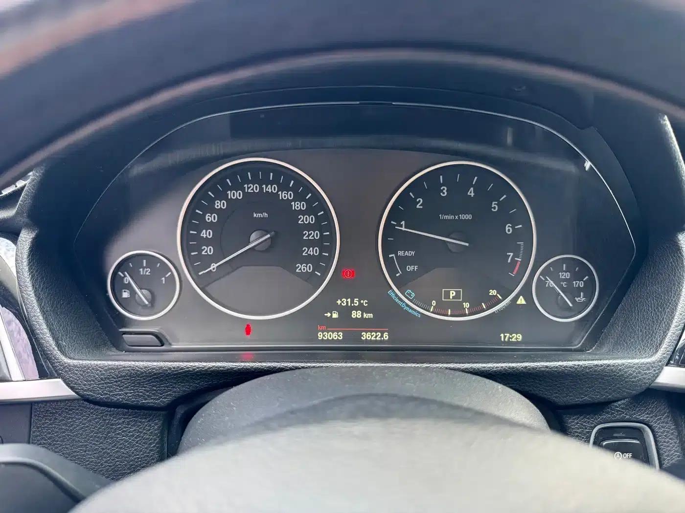 BMW 3 Series 2019 320Li Fashion Edition — миниатюра 7