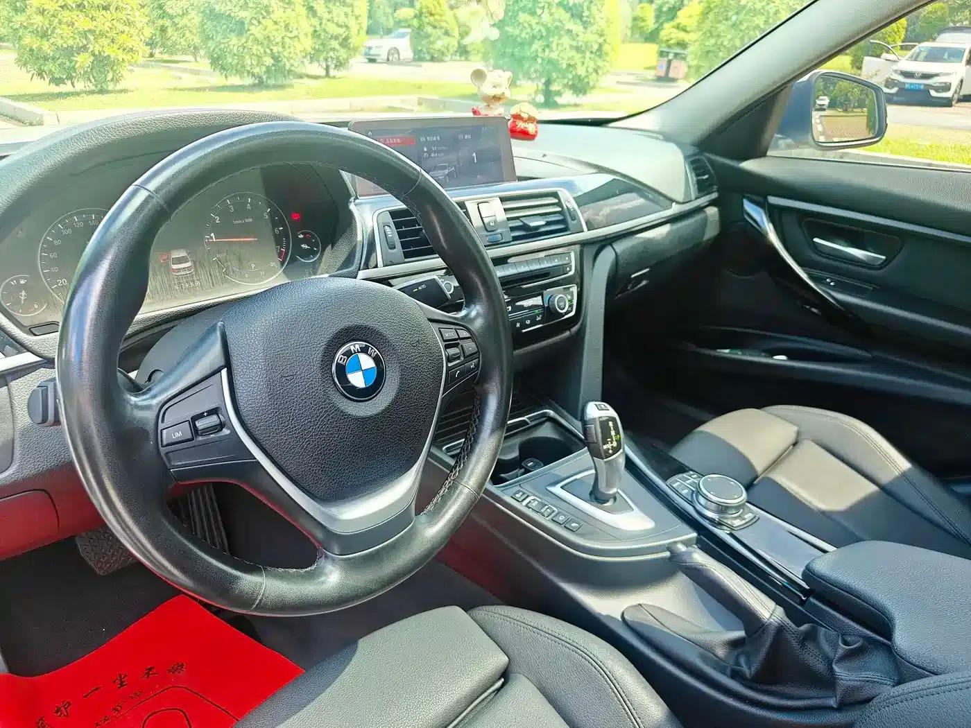 BMW 3 Series 2019 320Li xDrive Fashion Edition — миниатюра 13
