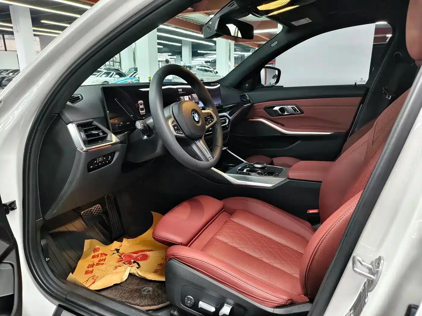 2023 BMW 3 Series 325i M Sport Shadow Edition — миниатюра 4