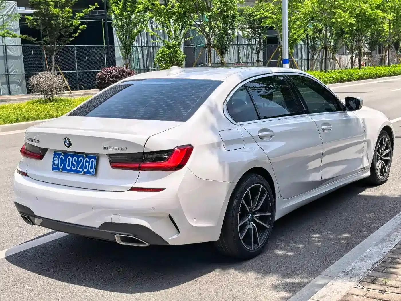 2020 BMW 3 Series 320Li M Sport Package — миниатюра 8