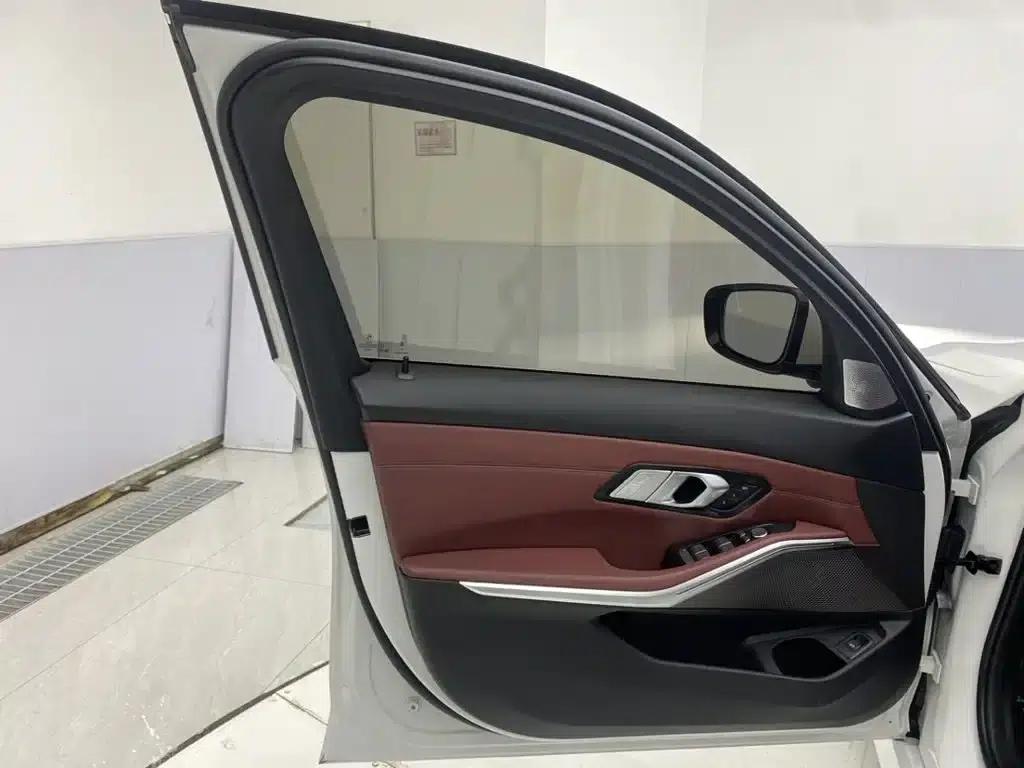 2022 BMW 3 Series Facelift 325Li M Sport Package — миниатюра 16