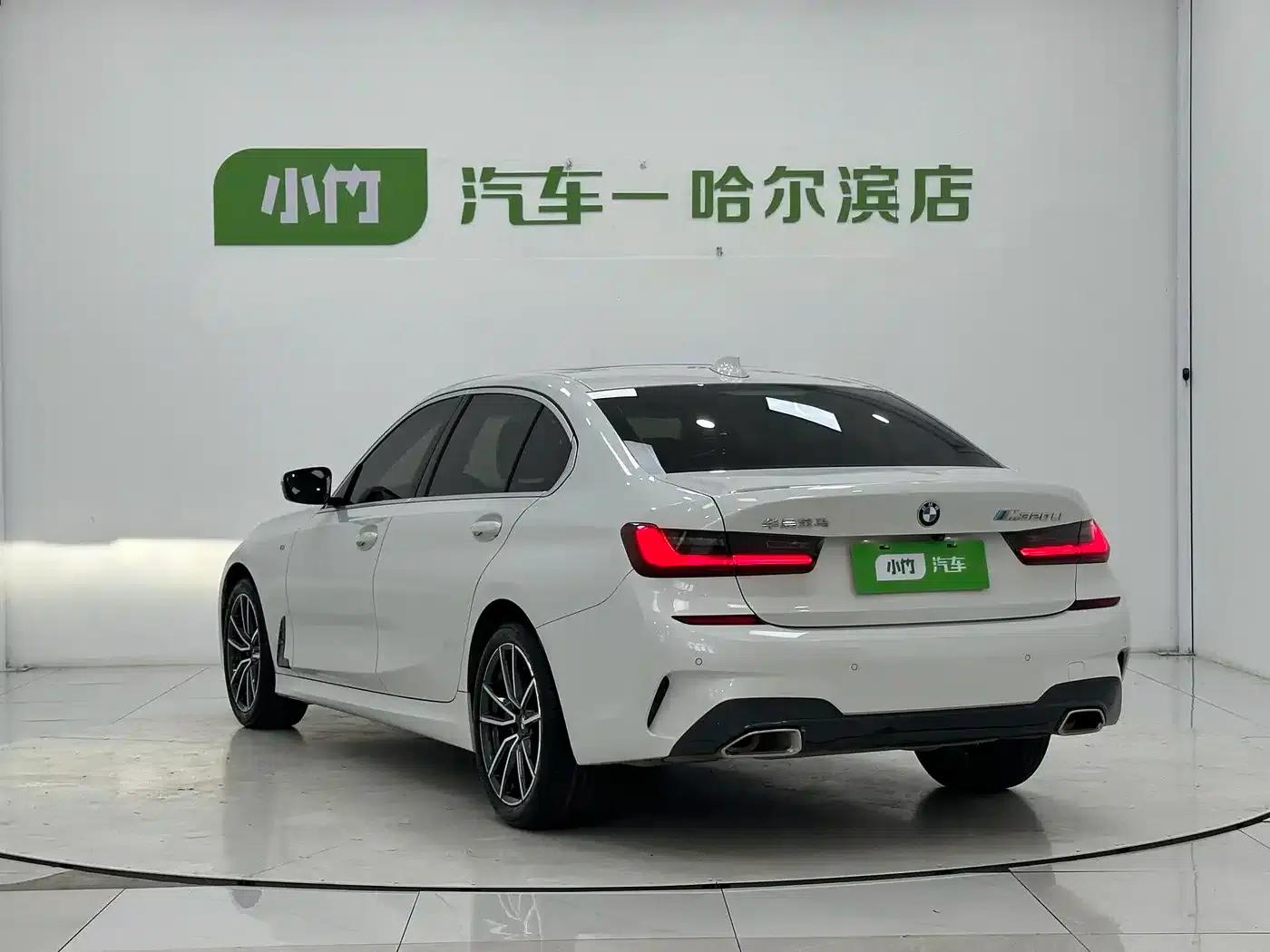 2022 BMW 3 Series 320Li M Sport Package — миниатюра 4