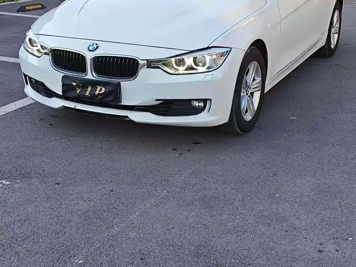 2014 BMW 3 Series 320i Fashion Edition — миниатюра 1