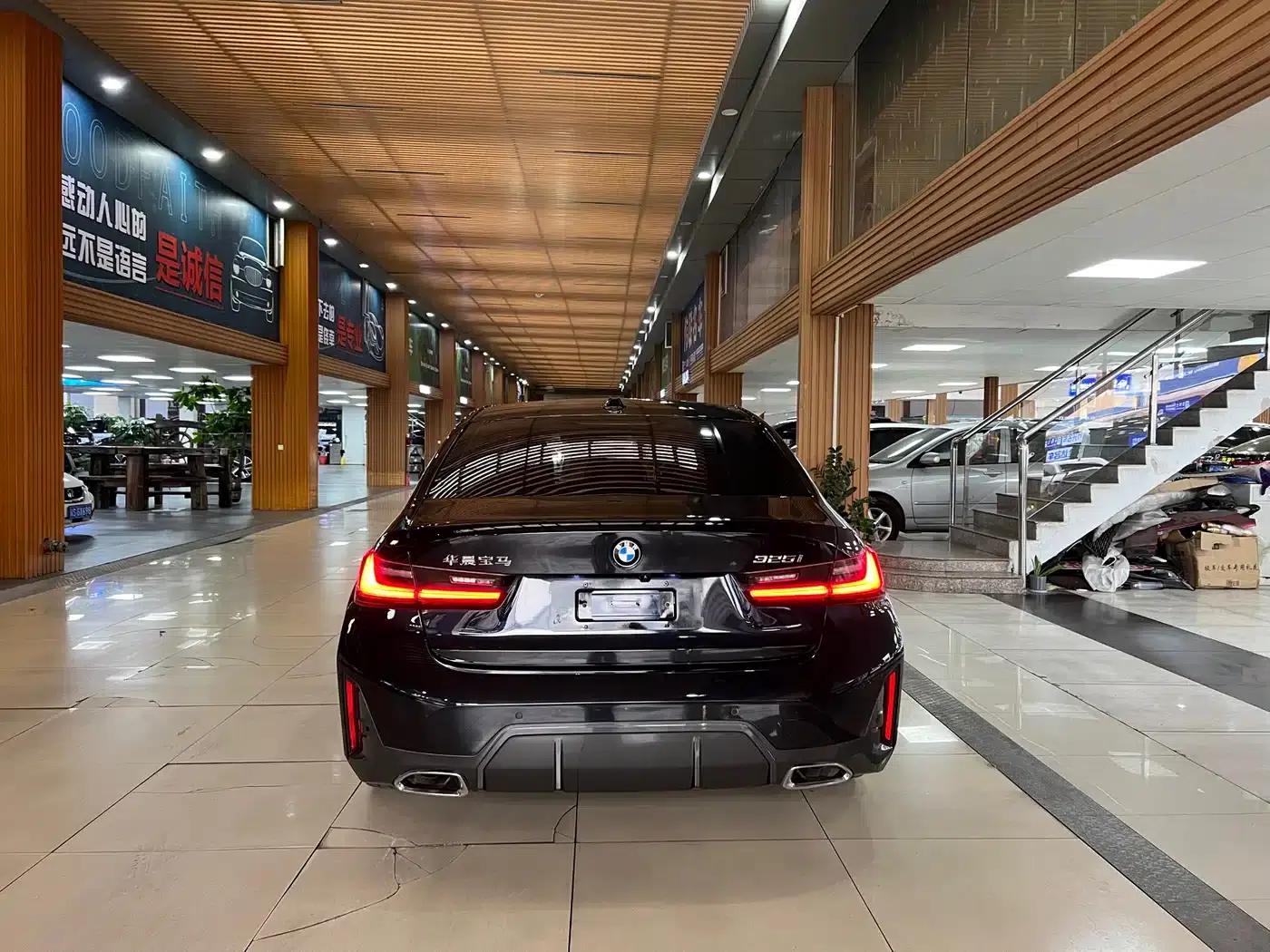 2024 BMW 3 Series 325i M Sport Package — миниатюра 13