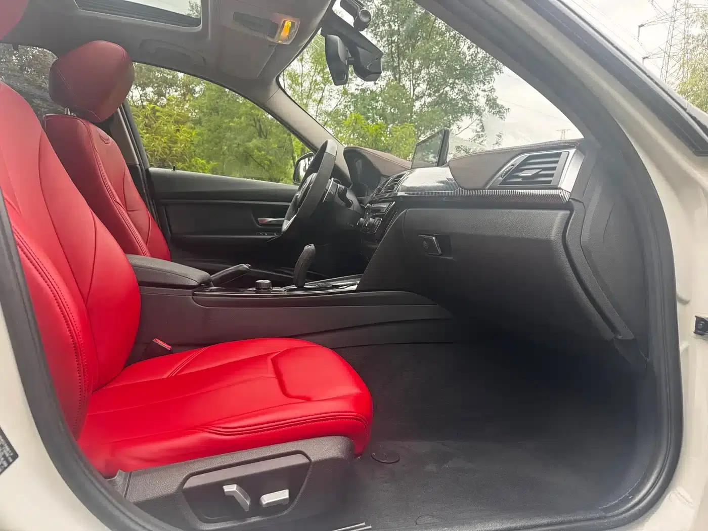 2017 BMW 3 Series 320Li Fashion Edition — миниатюра 8