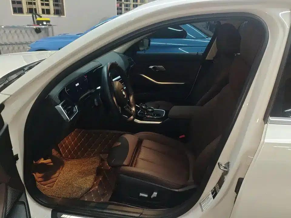 2022 BMW 3 Series 320Li M Sport Package — миниатюра 2