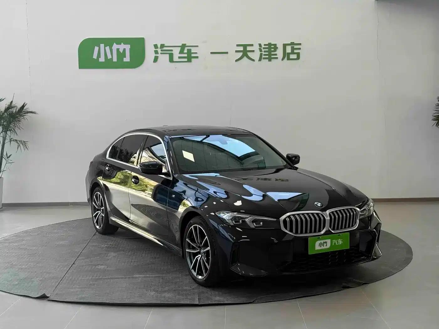 2023 BMW 3 Series 320Li M Sport Package — миниатюра 5