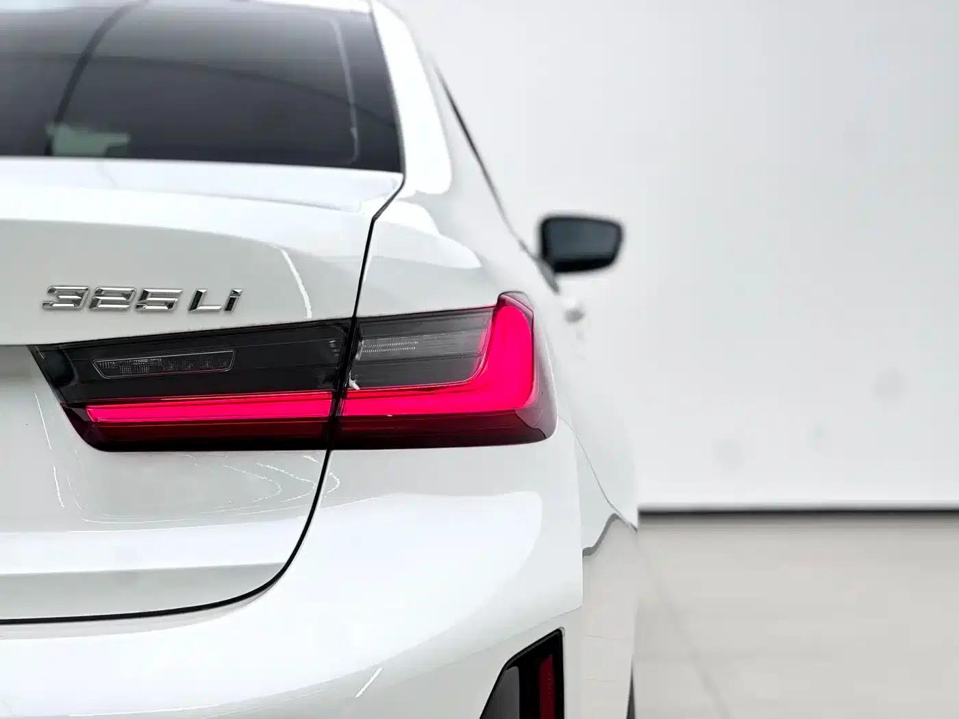 2025 BMW 3 Series 325Li M Sport Package — миниатюра 6
