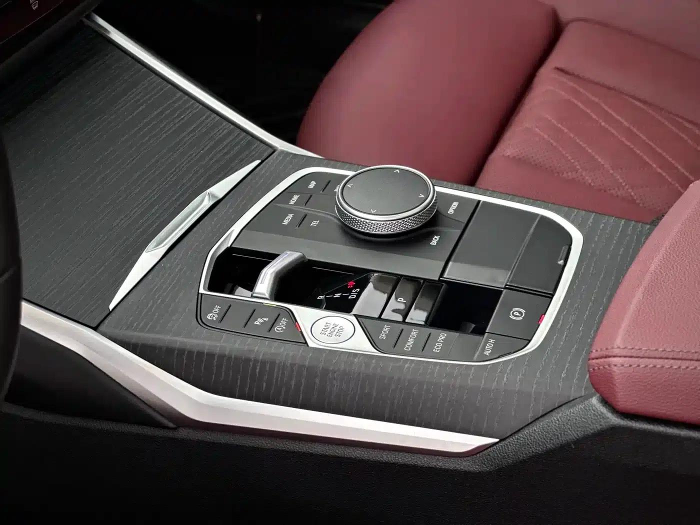 2025 BMW 3 Series 325Li M Sport Package — миниатюра 9
