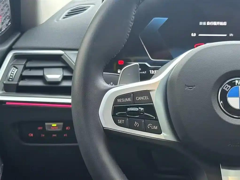 2024 BMW 3 Series 325i M Sport Package — миниатюра 15