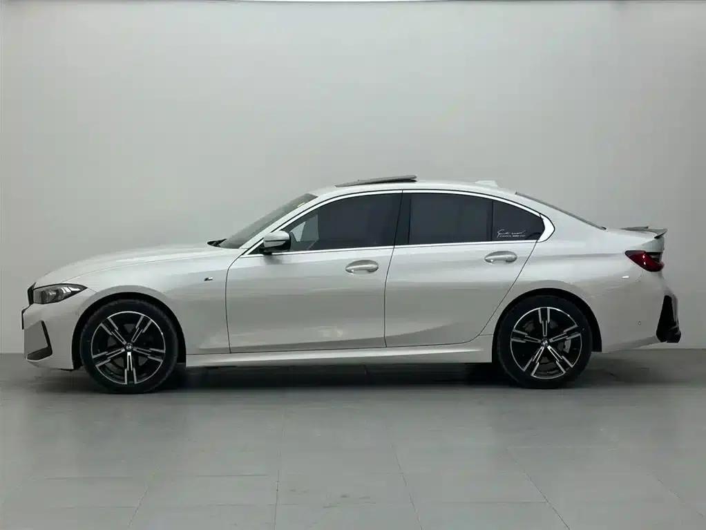 2024 BMW 3 Series 325i M Sport Package — миниатюра 3