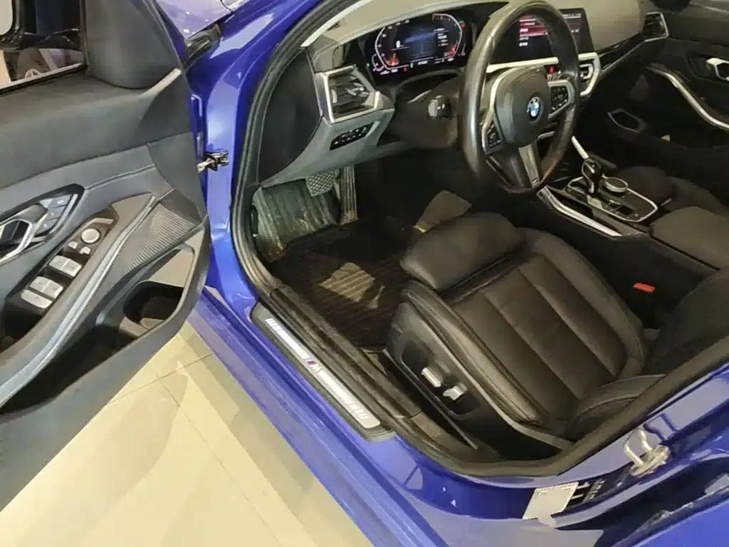 2021 BMW 3 Series 320Li M Sport Package — миниатюра 23
