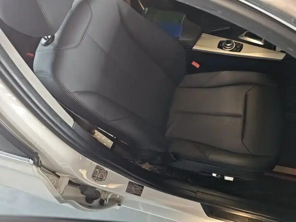 2016 BMW 3 Series 320Li Fashion Edition — миниатюра 25