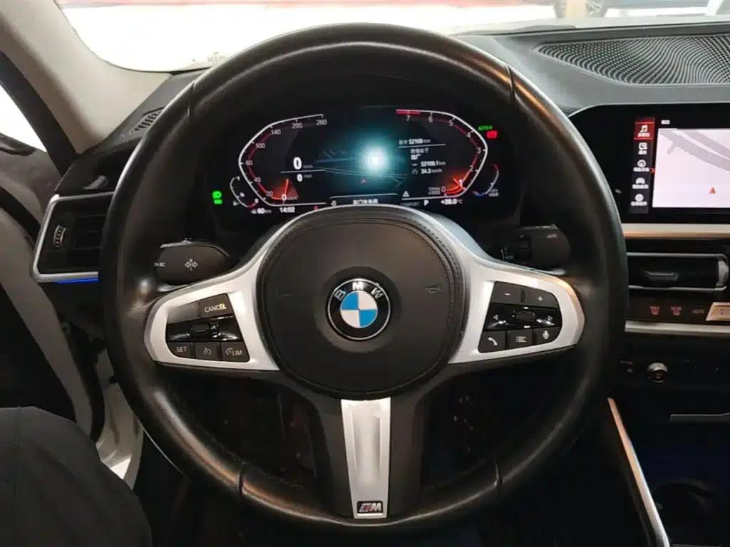 2022 BMW 3 Series 325Li M Sport Package — миниатюра 11