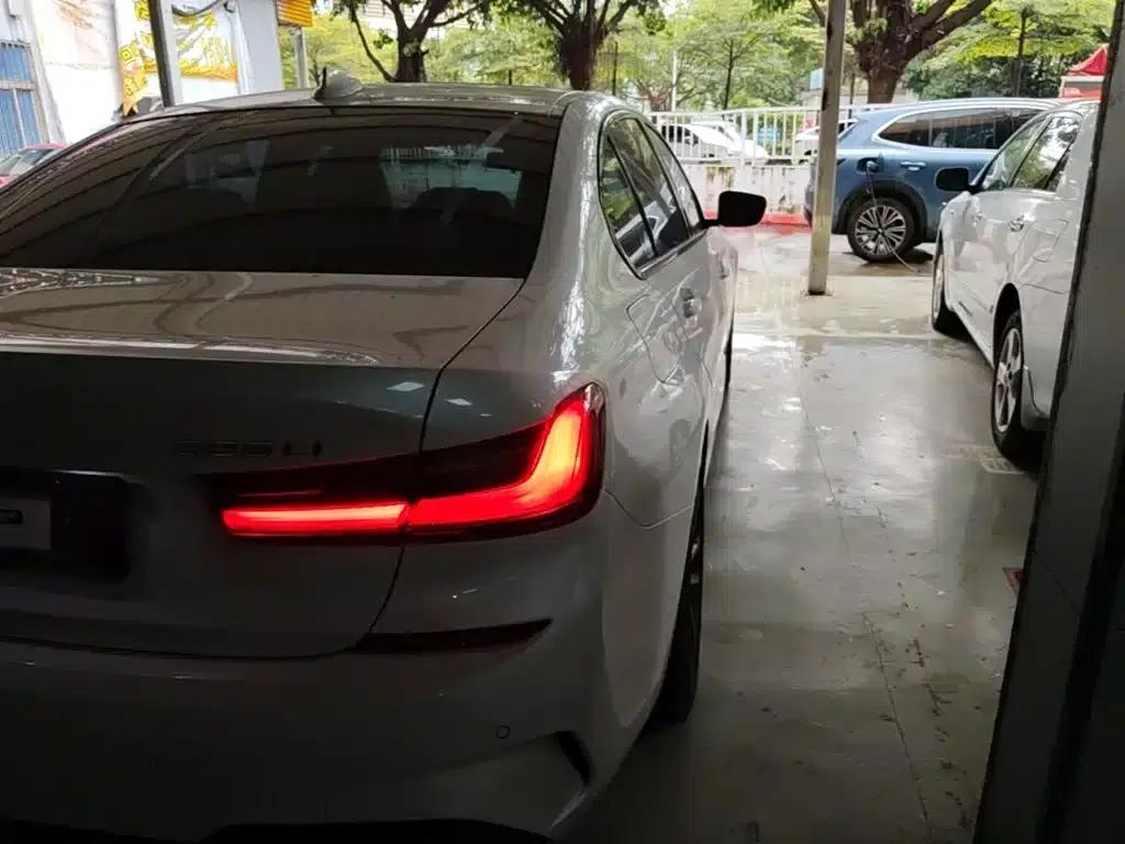 2022 BMW 3 Series 325Li M Sport Package — миниатюра 8