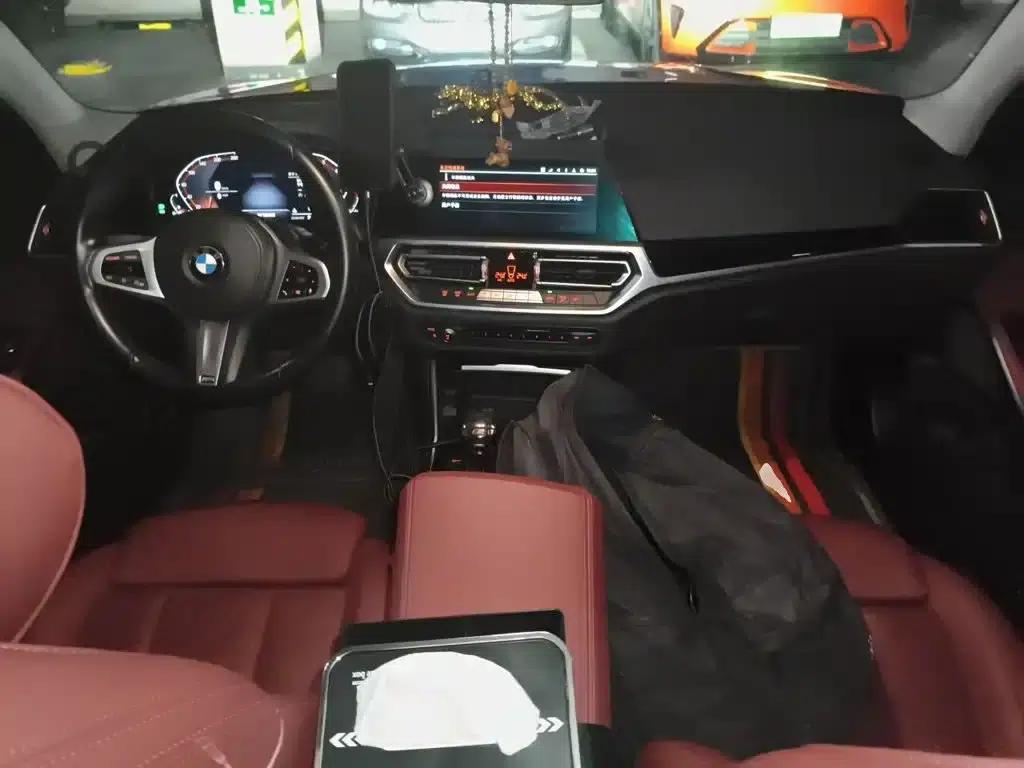 2022 BMW 3 Series 320Li M Sport Package — миниатюра 6
