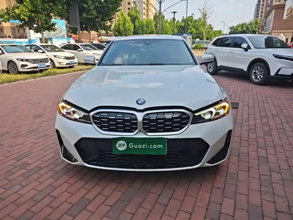 2023 BMW 3 Series 325i M Sport Package — миниатюра 3