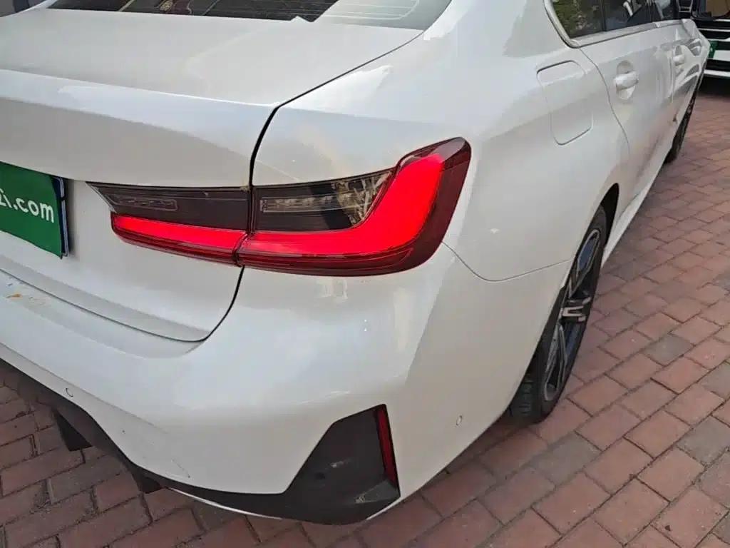 2023 BMW 3 Series 325i M Sport Package — миниатюра 8