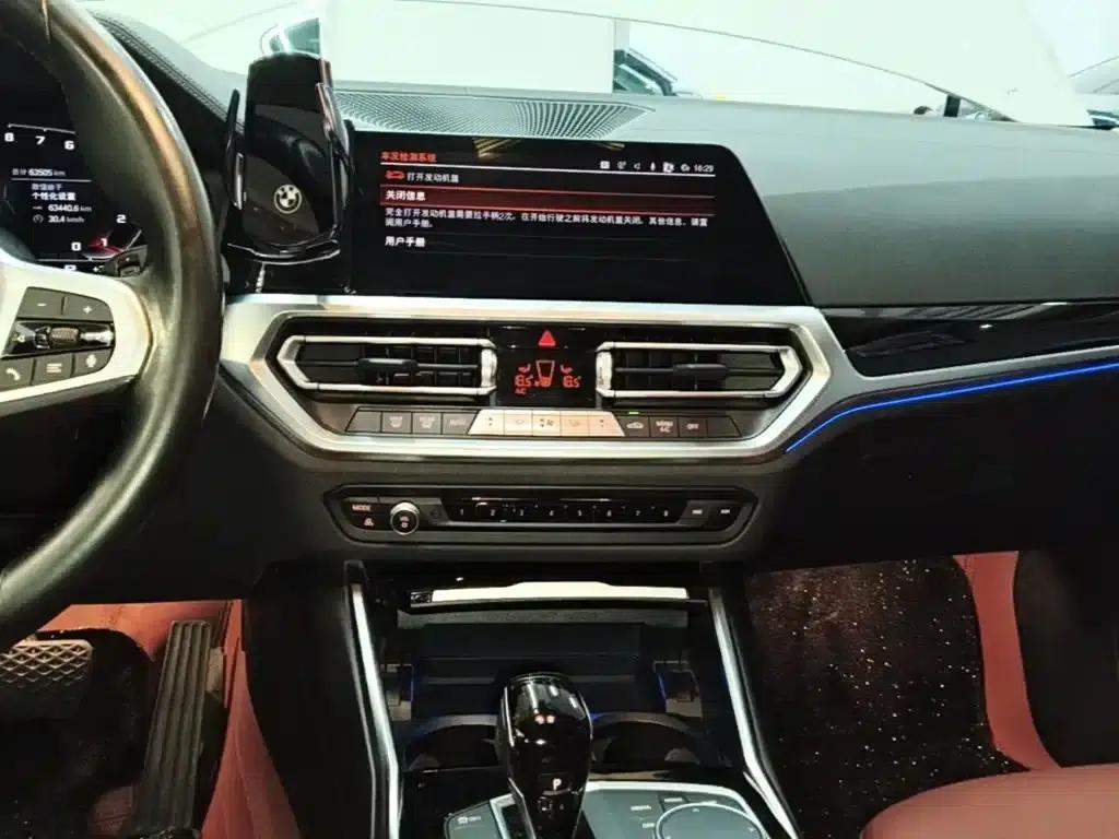2022 BMW 3 Series Facelift 320Li M Sport Package — миниатюра 13
