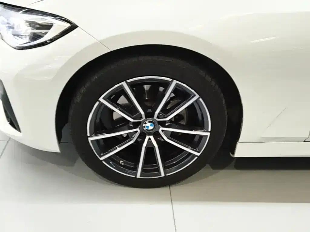 2022 BMW 3 Series Facelift 320Li M Sport Package — миниатюра 23