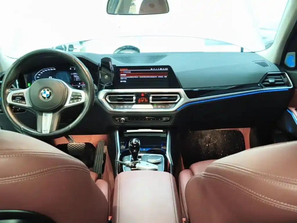 2022 BMW 3 Series Facelift 320Li M Sport Package — миниатюра 10