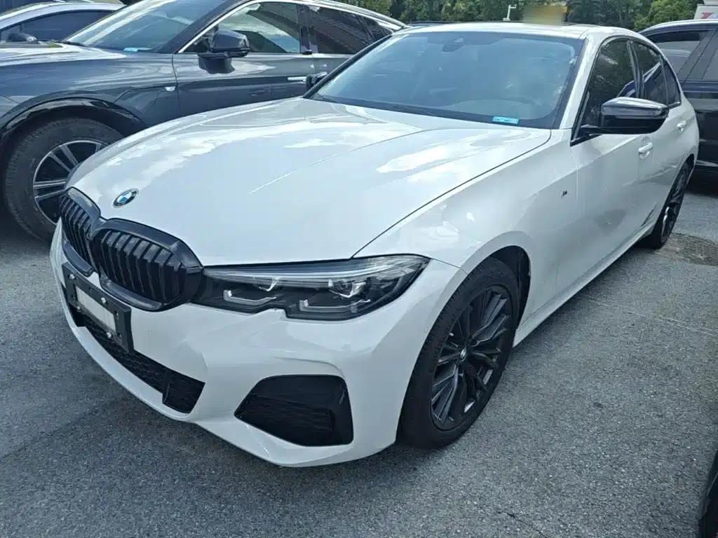 2022 BMW 3 Series 325i M Sport Shadow Edition — миниатюра 2