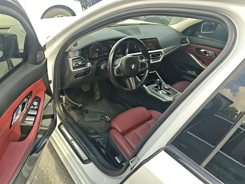 2022 BMW 3 Series 325i M Sport Shadow Edition — миниатюра 16
