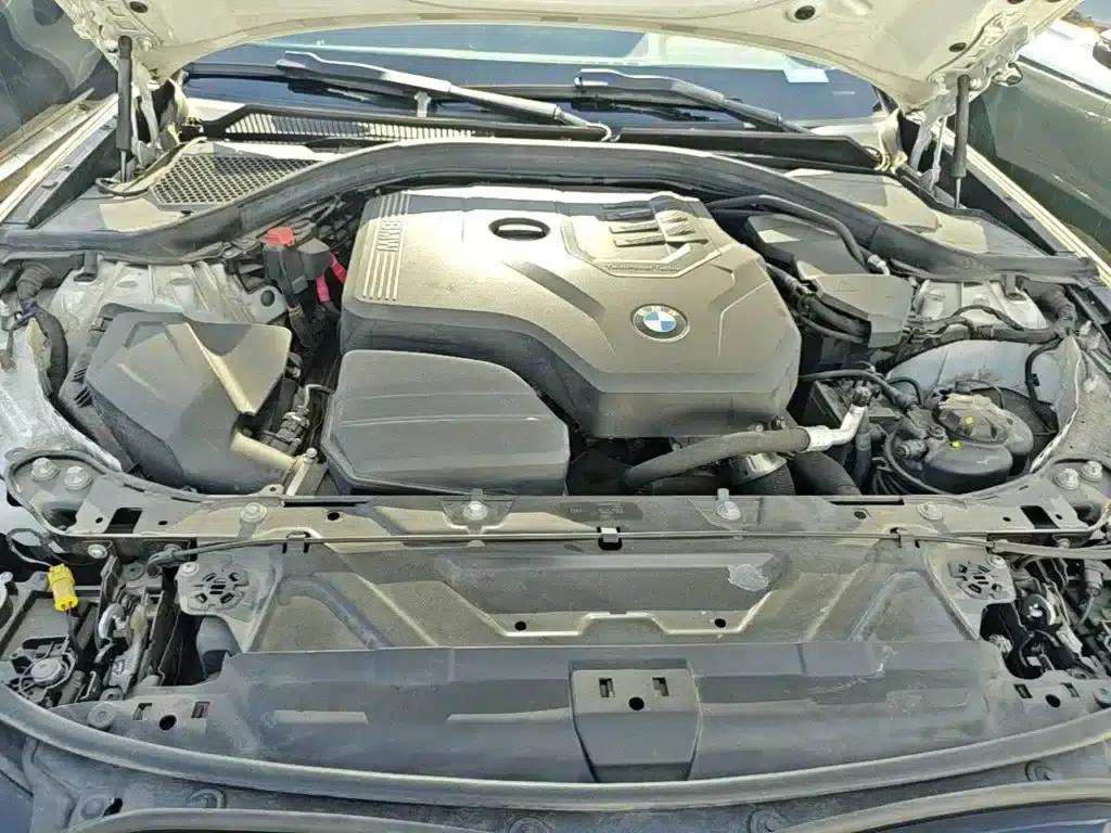 2022 BMW 3 Series 325i M Sport Shadow Edition — миниатюра 20