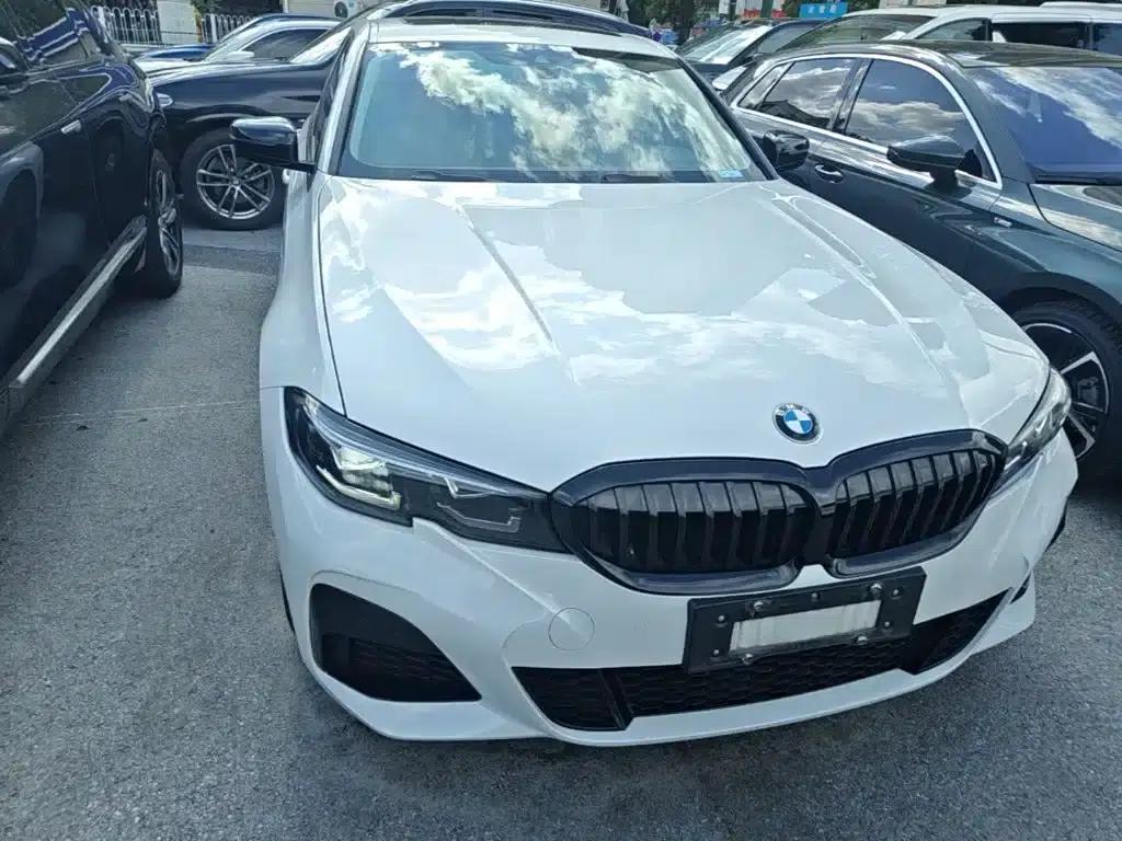 2022 BMW 3 Series 325i M Sport Shadow Edition — миниатюра 3