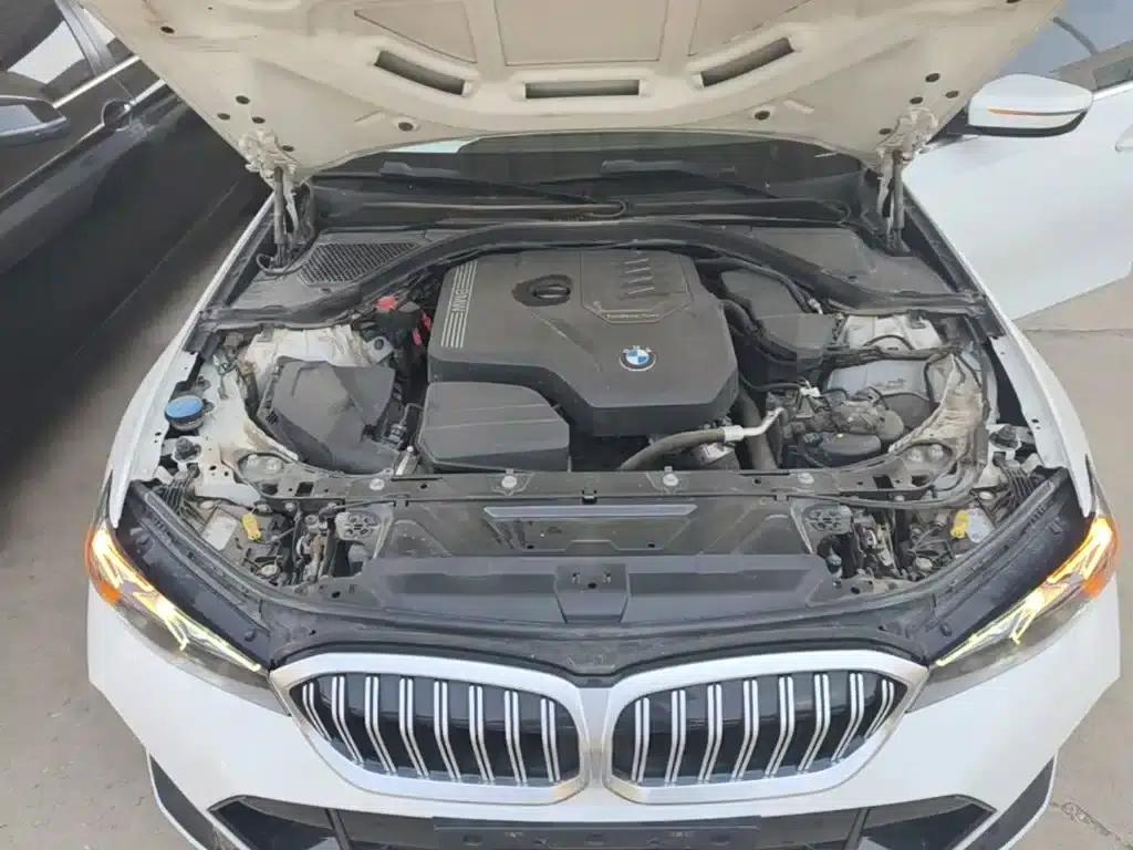 2024 BMW 3 Series 320Li M Sport Package — миниатюра 16