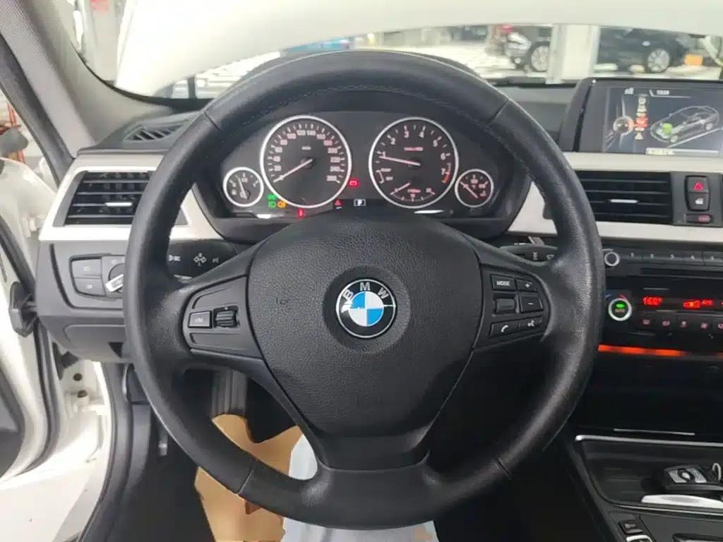 BMW 3 Series 2015 320Li Super Enjoyment Edition Fashion Model — миниатюра 11