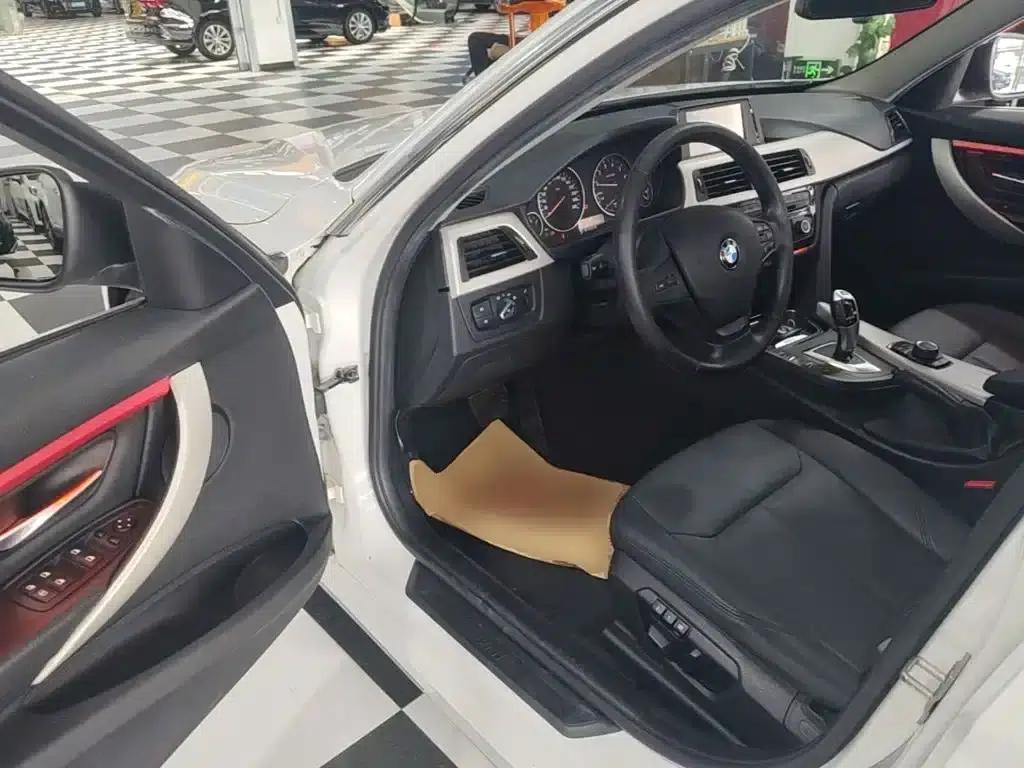 BMW 3 Series 2015 320Li Super Enjoyment Edition Fashion Model — миниатюра 16