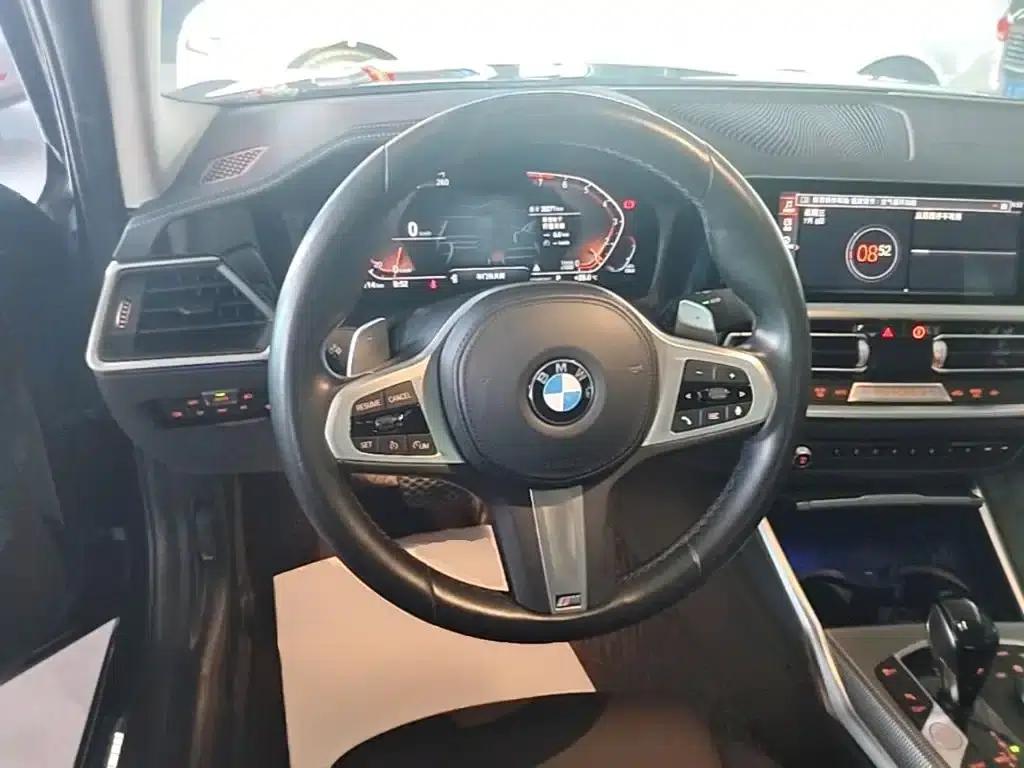 2022 BMW 3 Series 325Li M Sport Shadow Edition — миниатюра 11
