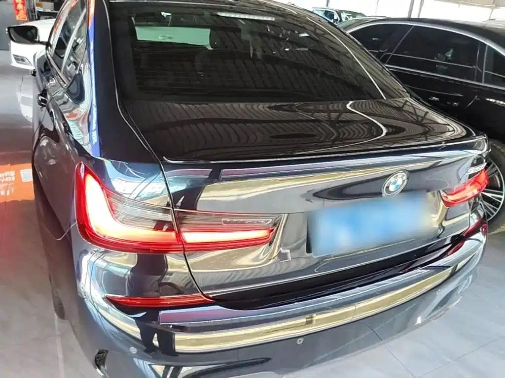 2022 BMW 3 Series 325Li M Sport Shadow Edition — миниатюра 6