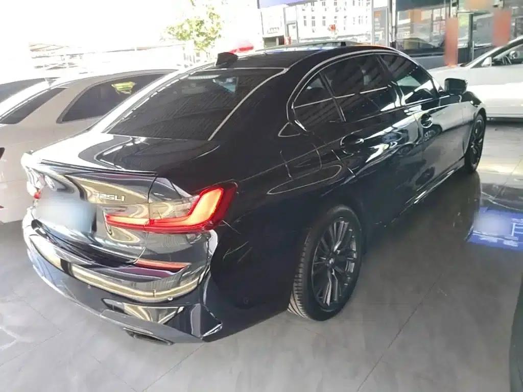 2022 BMW 3 Series 325Li M Sport Shadow Edition — миниатюра 7