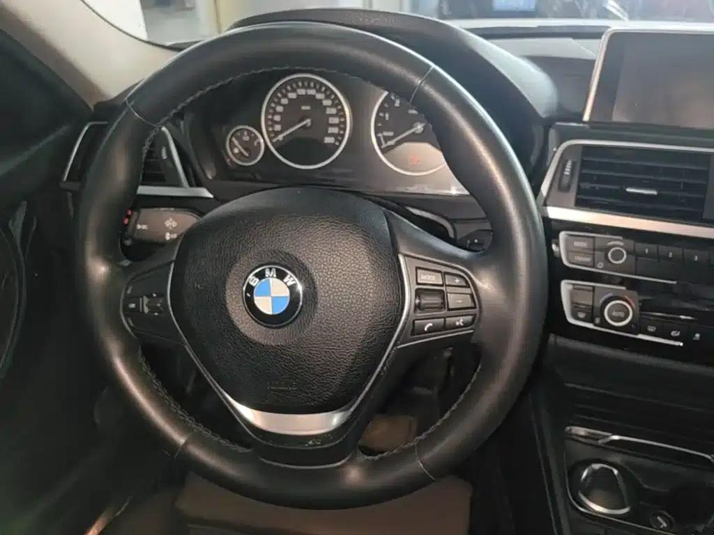 2018 BMW 3 Series 318Li — миниатюра 7