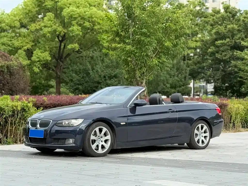 2007 BMW 3 Series 330i Convertible Coupe (Imported) — миниатюра 1