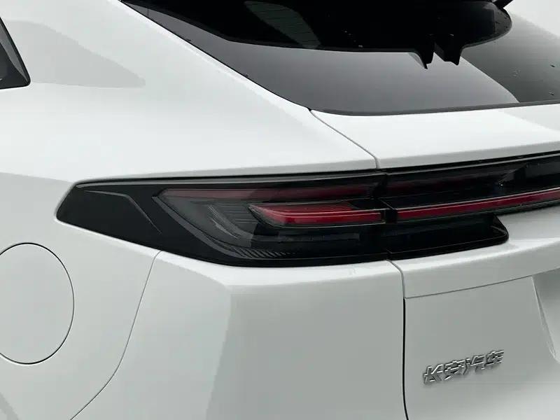 Changan UNI-K 2021 2.0T All-Wheel Drive Premium Edition — миниатюра 13