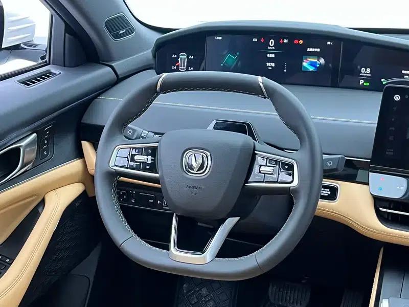 Changan UNI-K 2021 2.0T All-Wheel Drive Premium Edition — миниатюра 16