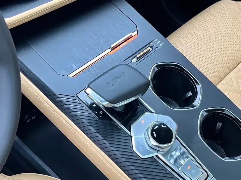 Changan UNI-K 2021 2.0T All-Wheel Drive Premium Edition — миниатюра 17