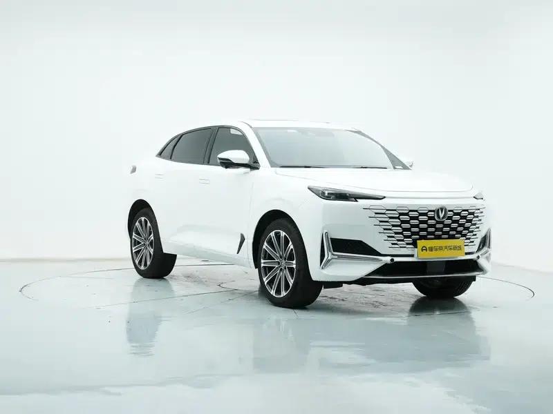 Changan UNI-K 2021 2.0T All-Wheel Drive Premium Edition — миниатюра 3