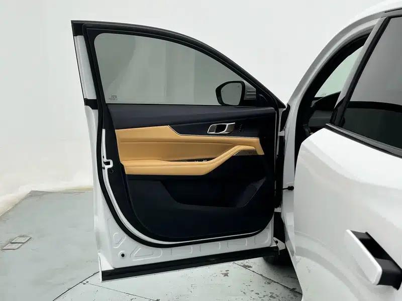 Changan UNI-K 2021 2.0T All-Wheel Drive Premium Edition — миниатюра 25