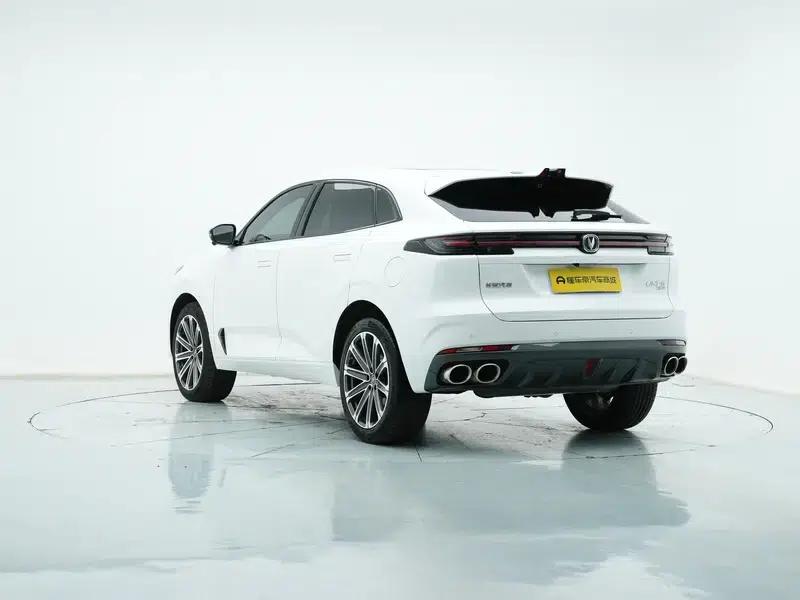 Changan UNI-K 2021 2.0T All-Wheel Drive Premium Edition — миниатюра 5