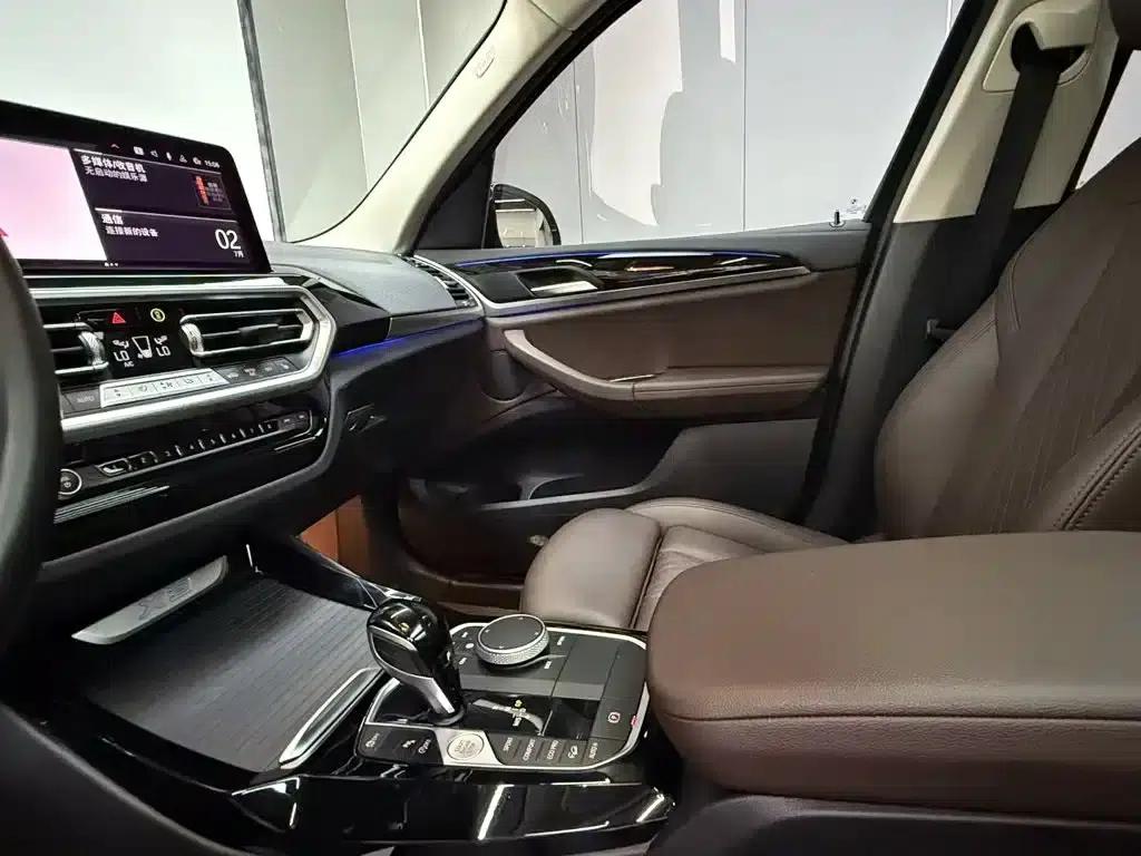 BMW X3 2022 facelift xDrive25i M Sport Package — миниатюра 10