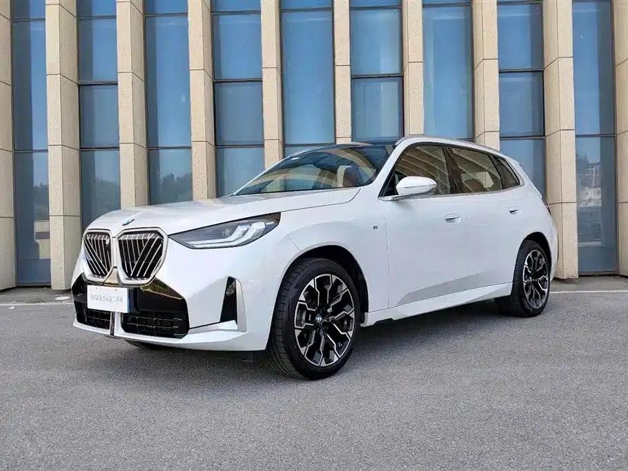 BMW X3 2025 xDrive30L Leading Edition M Sport Package — миниатюра 1