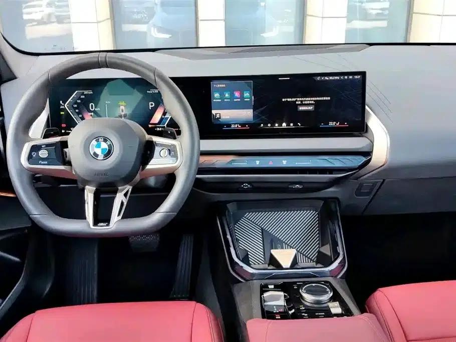 BMW X3 2025 xDrive30L Leading Edition M Sport Package — миниатюра 8